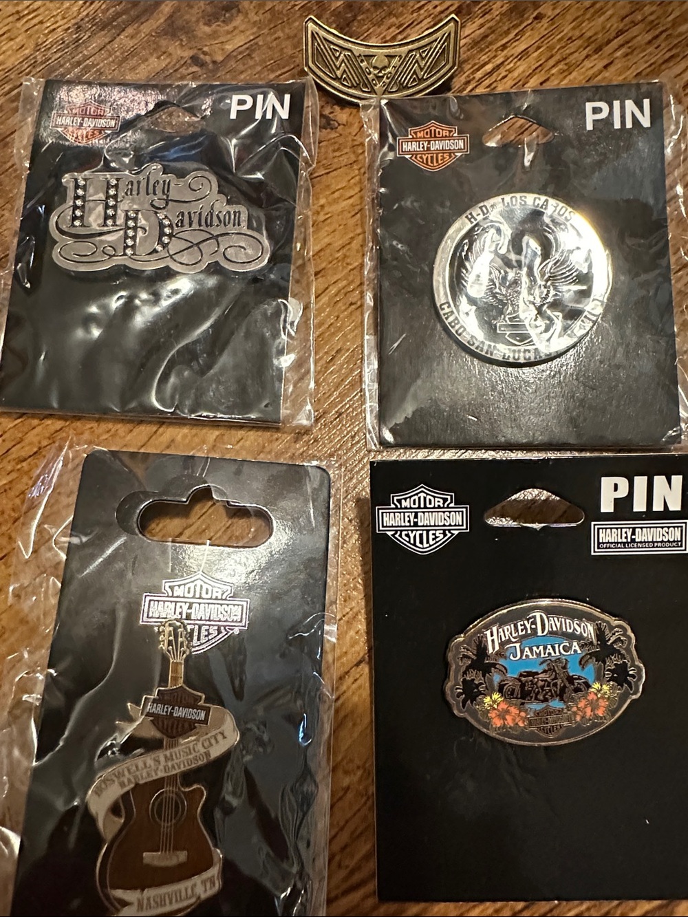 Harley-Davidson Black and Silver Pin Collection
